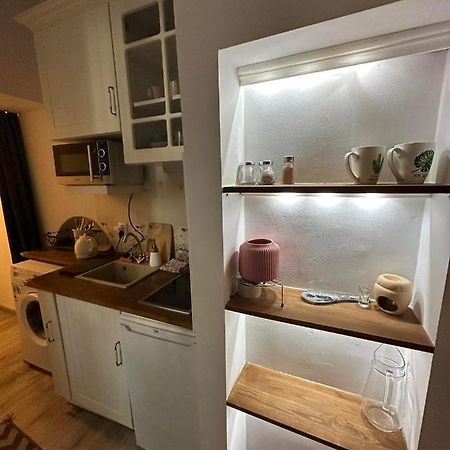 City Centre Apartment Wielopole Krasków Eksteriør bilde